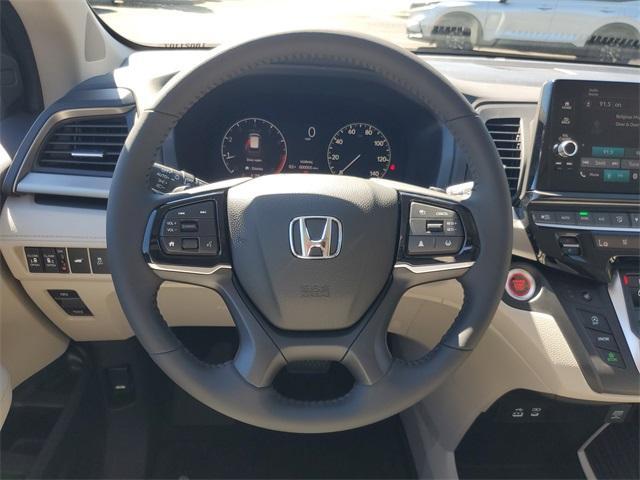 new 2026 Honda Odyssey car, priced at $44,290