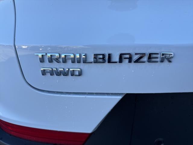 used 2025 Chevrolet TrailBlazer car, priced at $26,135