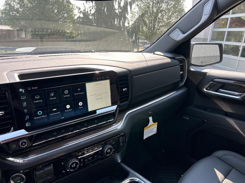 new 2024 Chevrolet Silverado 1500 car, priced at $67,613