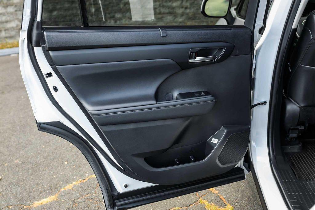 used 2023 Toyota Highlander car, priced at $38,900