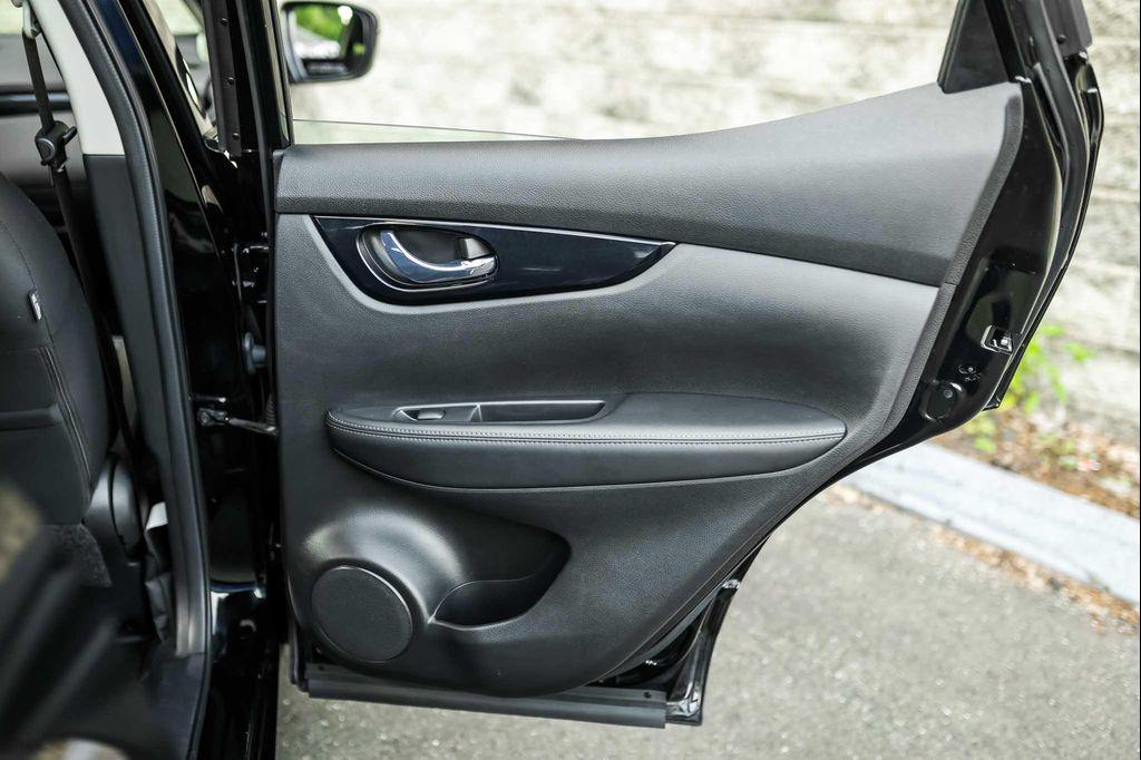 used 2021 Nissan Rogue Sport car, priced at $20,900