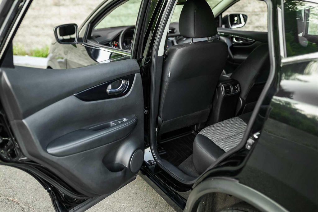 used 2021 Nissan Rogue Sport car, priced at $20,900