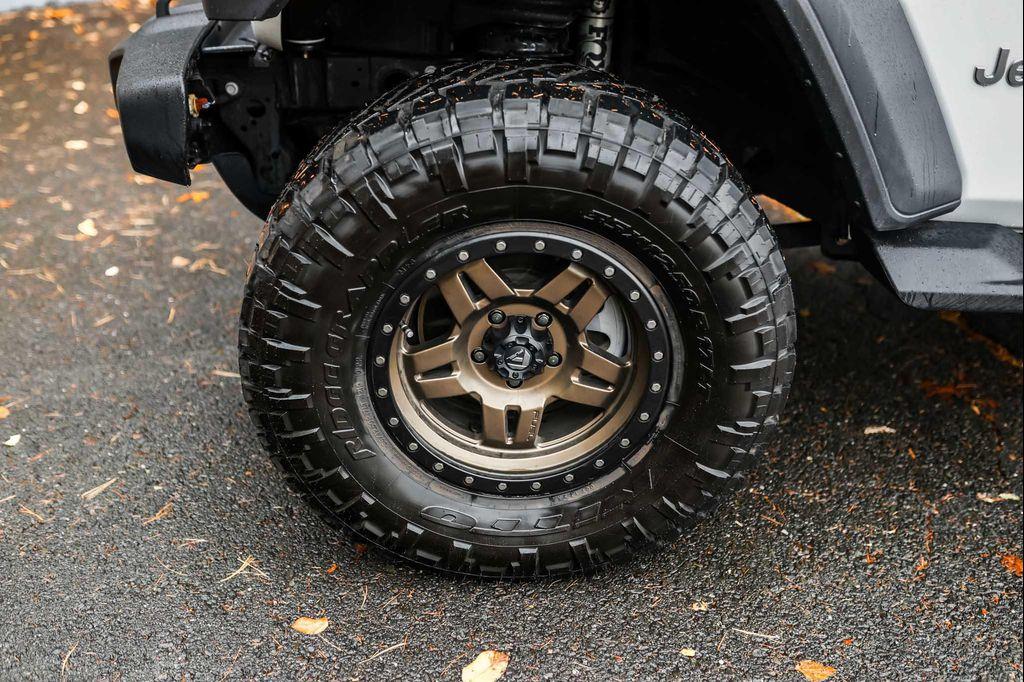 used 2018 Jeep Wrangler Unlimited car, priced at $22,450