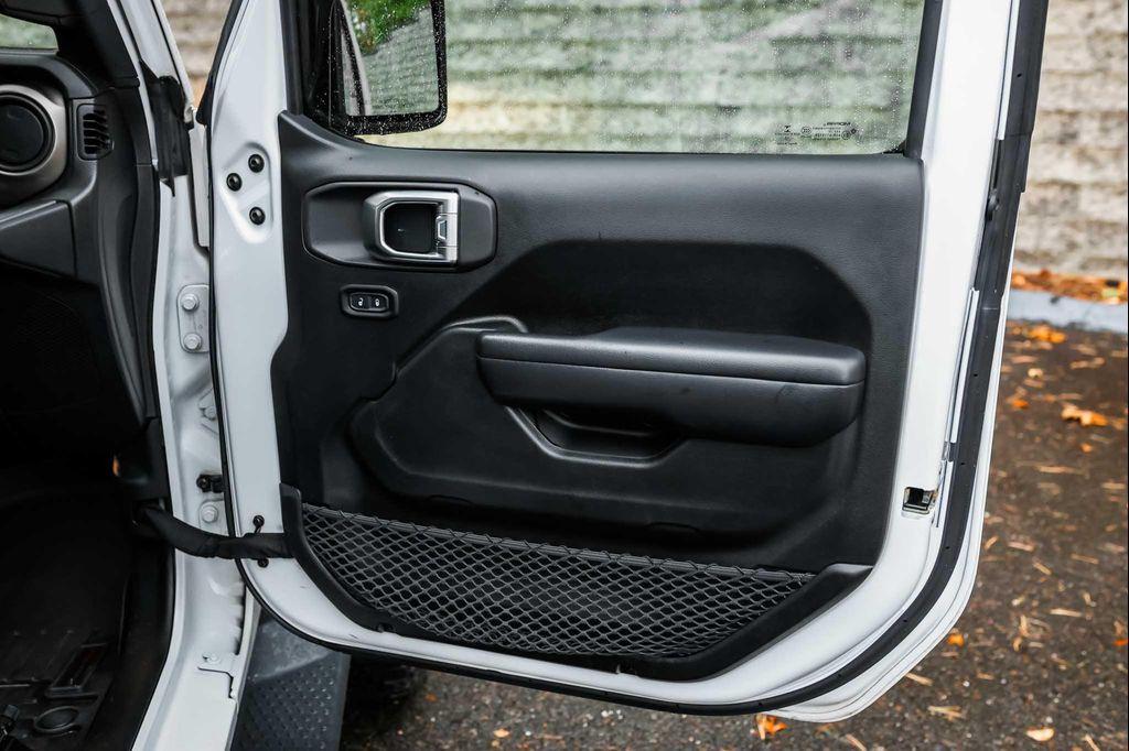 used 2018 Jeep Wrangler Unlimited car, priced at $22,450