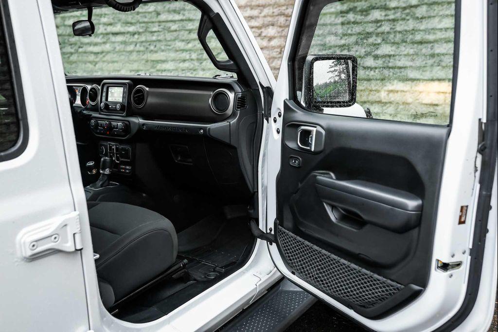 used 2018 Jeep Wrangler Unlimited car, priced at $22,450