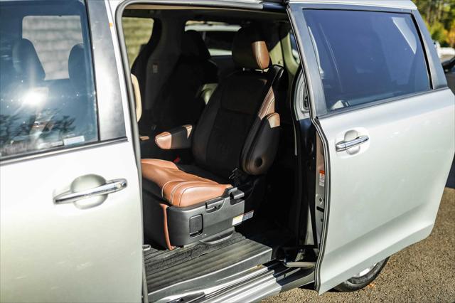 used 2015 Toyota Sienna car, priced at $22,900