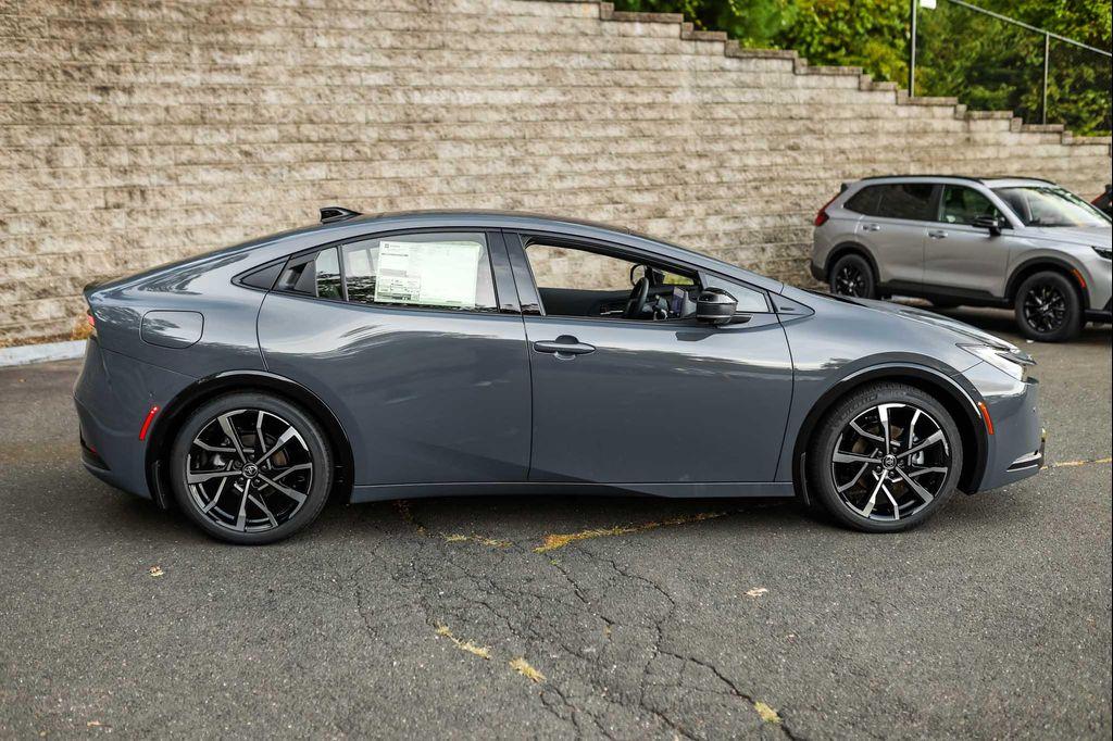 new 2026 Toyota Prius Plug-In Hybrid car, priced at $43,212