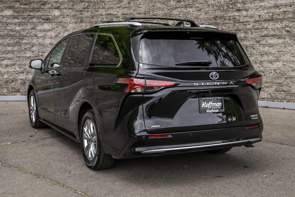 used 2022 Toyota Sienna car, priced at $45,900