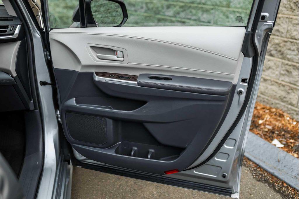 used 2024 Toyota Sienna car, priced at $40,500