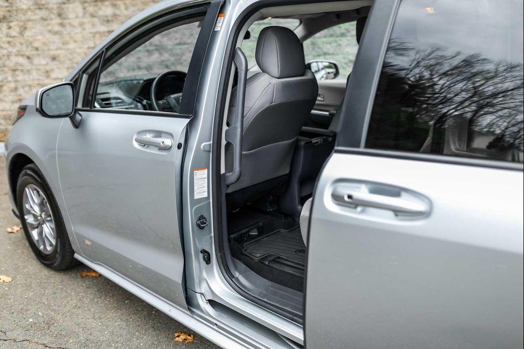 used 2024 Toyota Sienna car, priced at $40,500