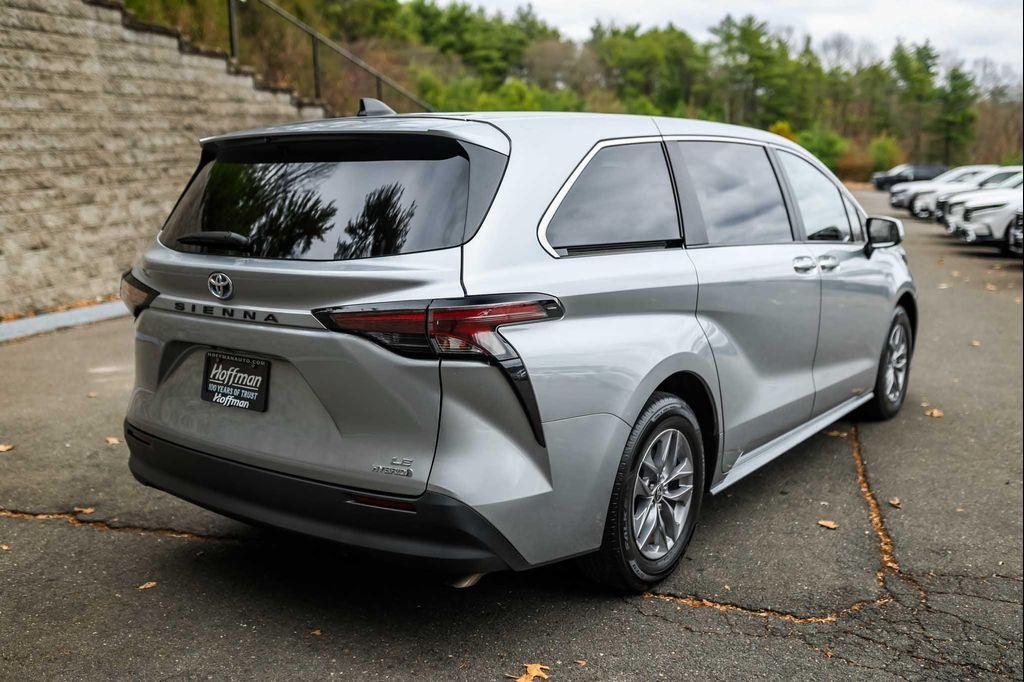 used 2024 Toyota Sienna car, priced at $40,500