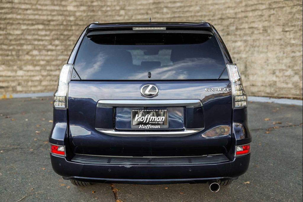 used 2022 Lexus GX 460 car, priced at $47,900
