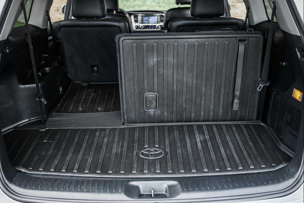 used 2016 Toyota Highlander car, priced at $18,950
