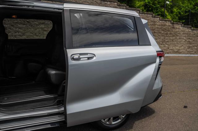 used 2022 Toyota Sienna car, priced at $44,500