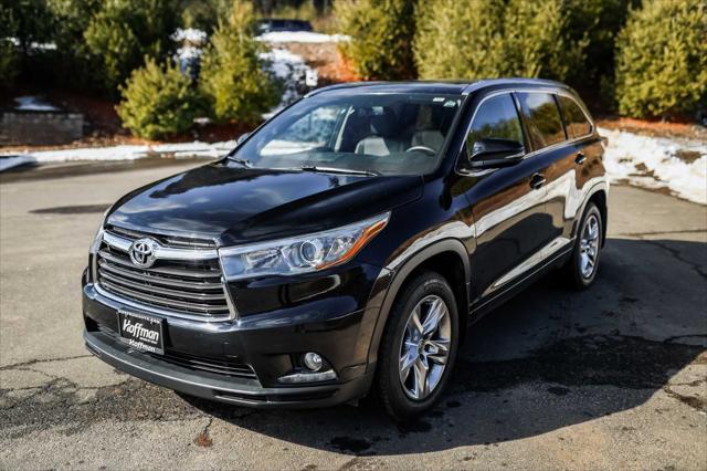 used 2014 Toyota Highlander car, priced at $19,850