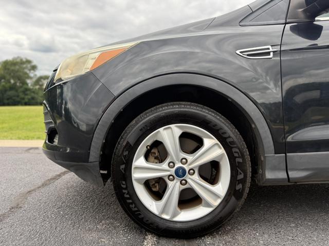 used 2013 Ford Escape car, priced at $6,500