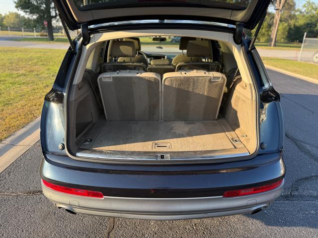 used 2011 Audi Q7 car, priced at $6,500