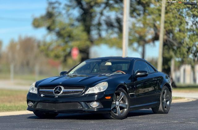 used 2009 Mercedes-Benz SL-Class car, priced at $12,995