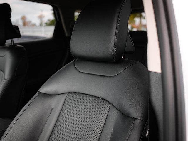 used 2025 Kia Sportage car, priced at $28,555