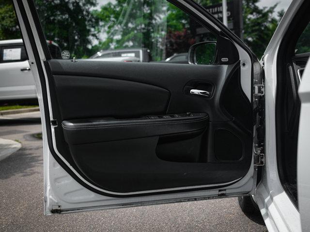 used 2013 Chrysler 200 car, priced at $9,000