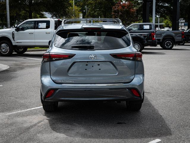 used 2024 Toyota Highlander car, priced at $45,988