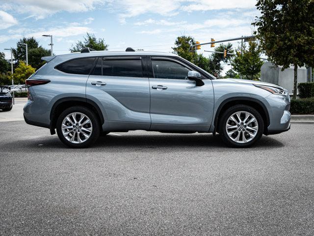 used 2024 Toyota Highlander car, priced at $45,988