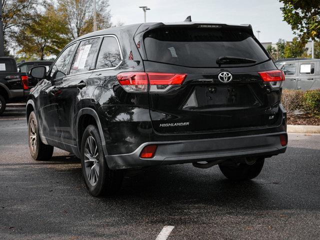 used 2019 Toyota Highlander car, priced at $18,425