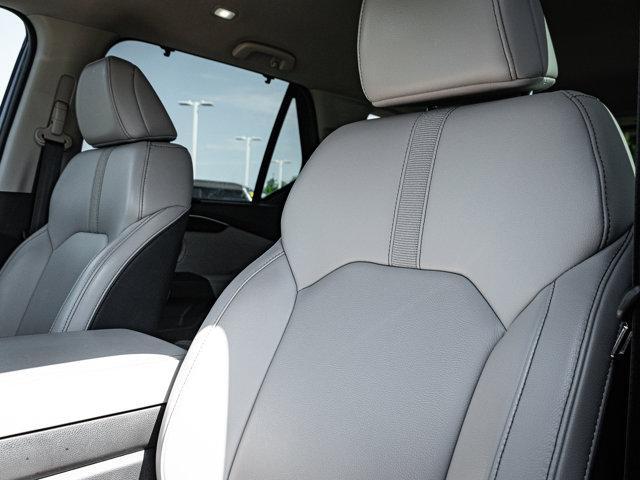 used 2023 Honda Pilot car, priced at $38,800