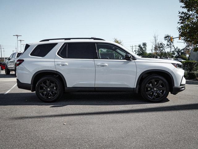 used 2025 Honda Pilot car, priced at $54,988