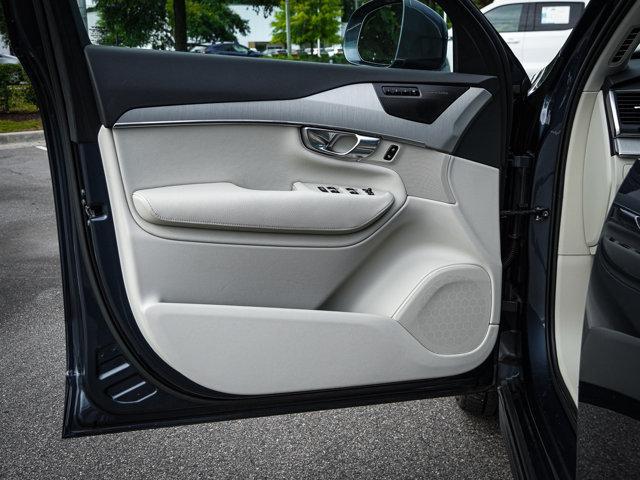 used 2022 Volvo XC90 car, priced at $34,500