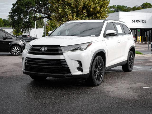 used 2019 Toyota Highlander car, priced at $27,988