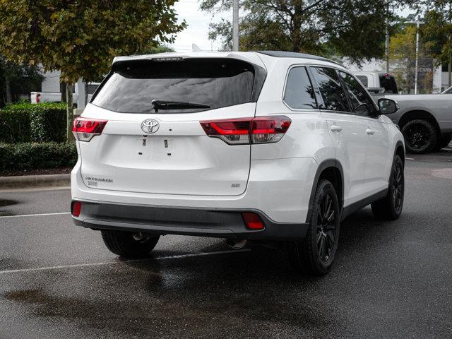 used 2019 Toyota Highlander car, priced at $27,988