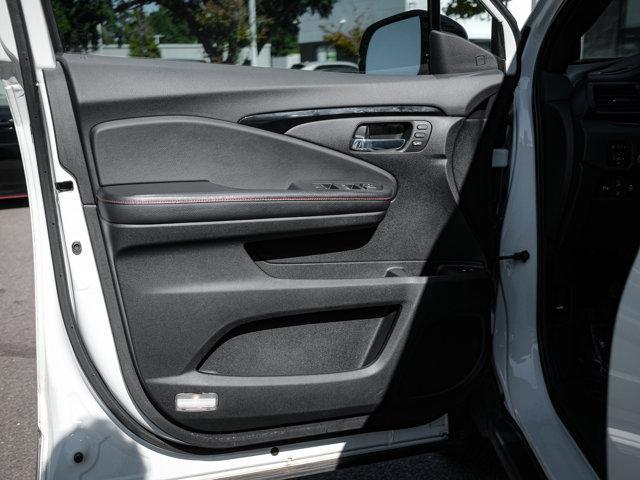 used 2021 Honda Pilot car, priced at $27,000