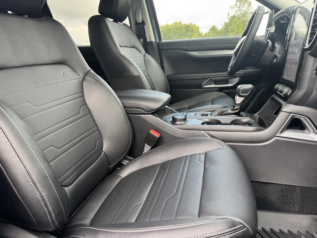 new 2025 Ford Ranger car, priced at $50,300
