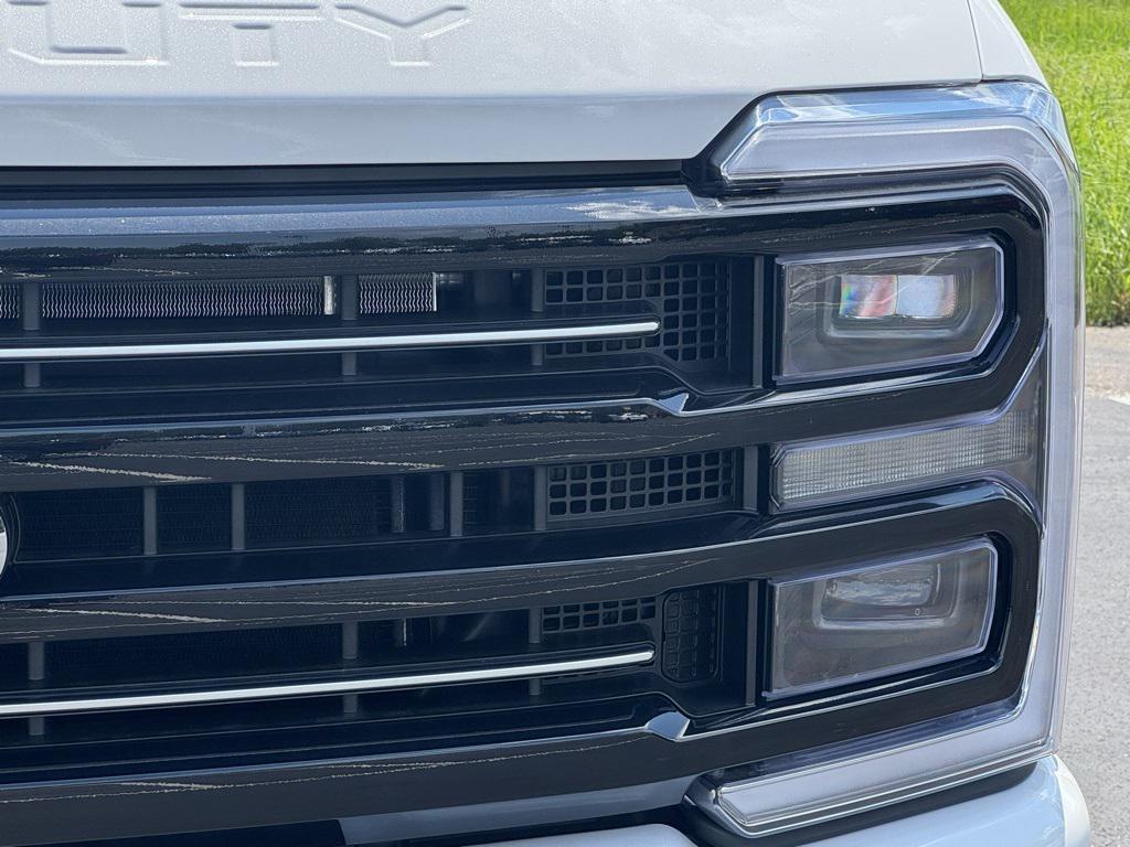 new 2025 Ford F-350 car, priced at $96,435