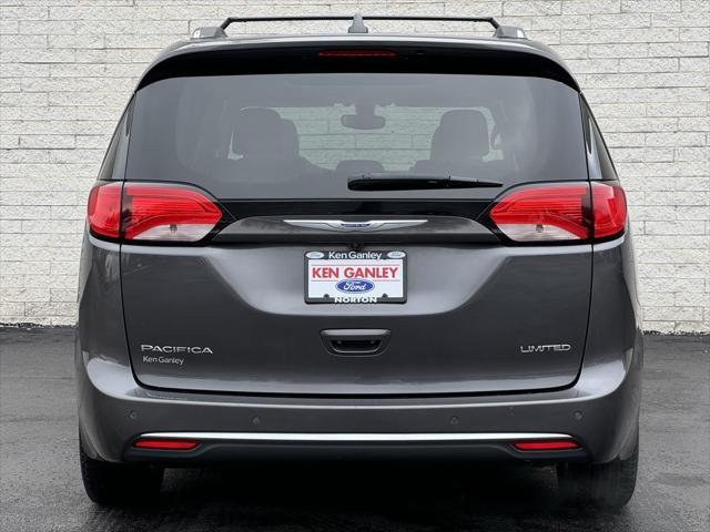 used 2020 Chrysler Pacifica car, priced at $23,722