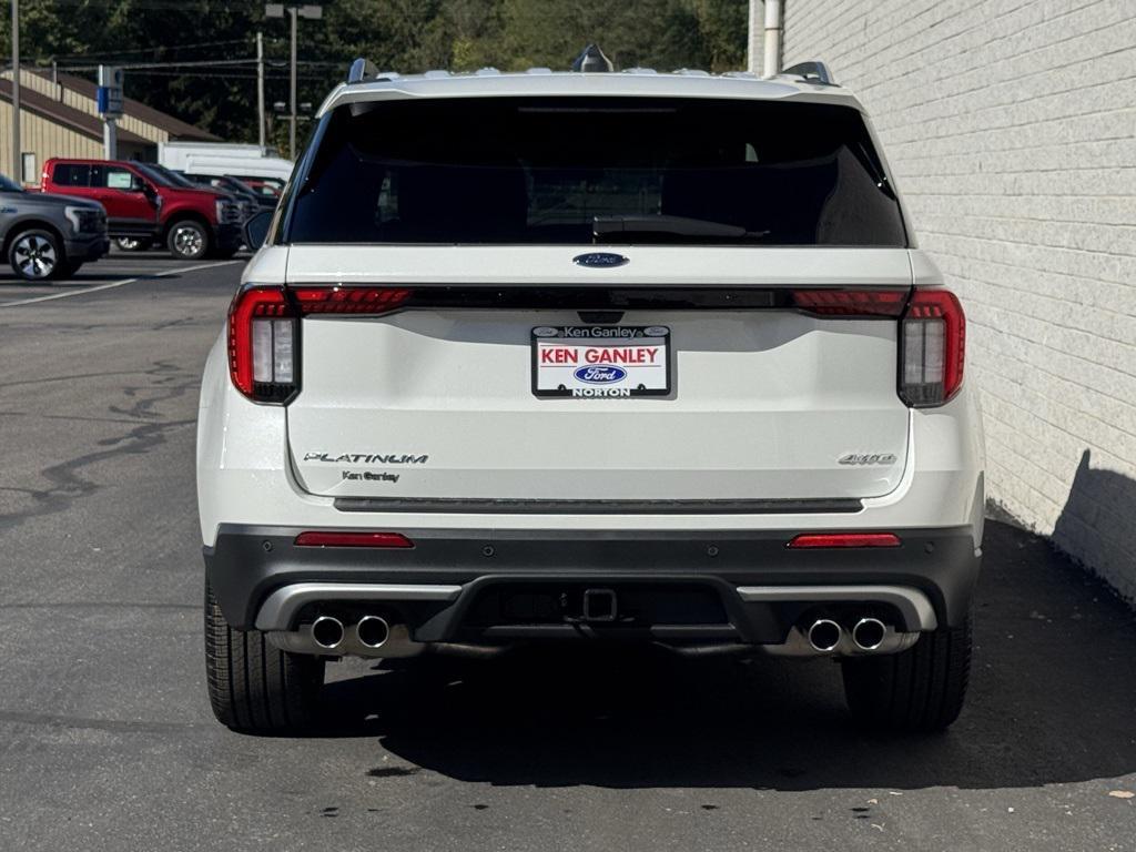 new 2025 Ford Explorer car, priced at $60,840