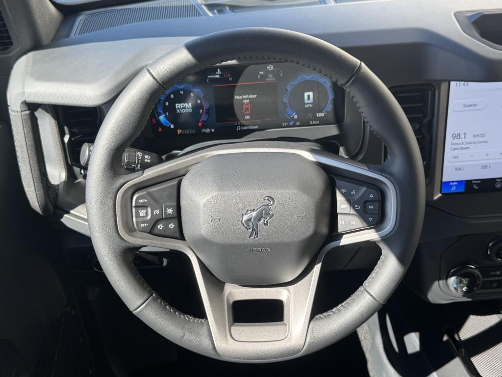 new 2025 Ford Bronco car, priced at $46,970