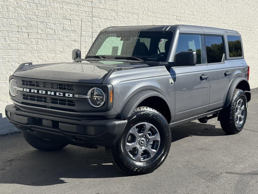 new 2025 Ford Bronco car, priced at $46,970