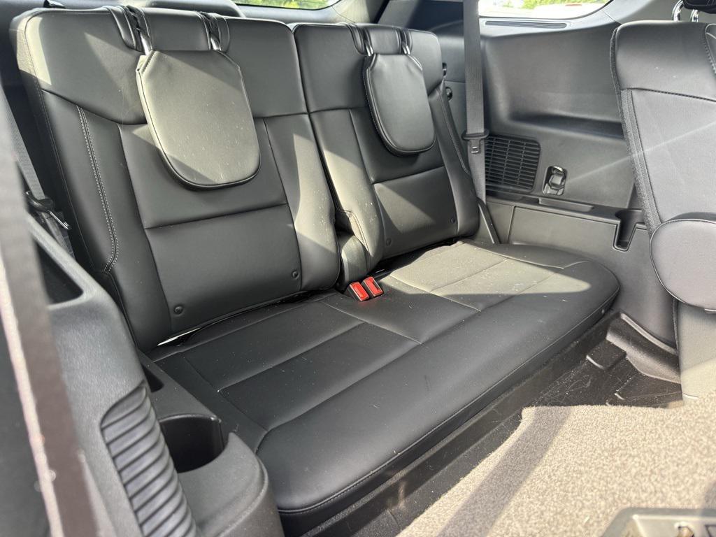 used 2021 Ford Explorer car, priced at $29,992