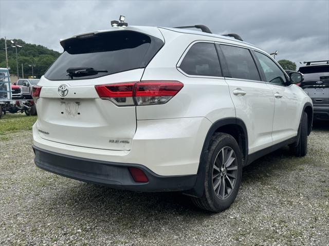 used 2019 Toyota Highlander car, priced at $27,654