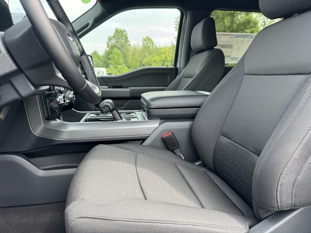 new 2025 Ford F-150 car, priced at $61,810