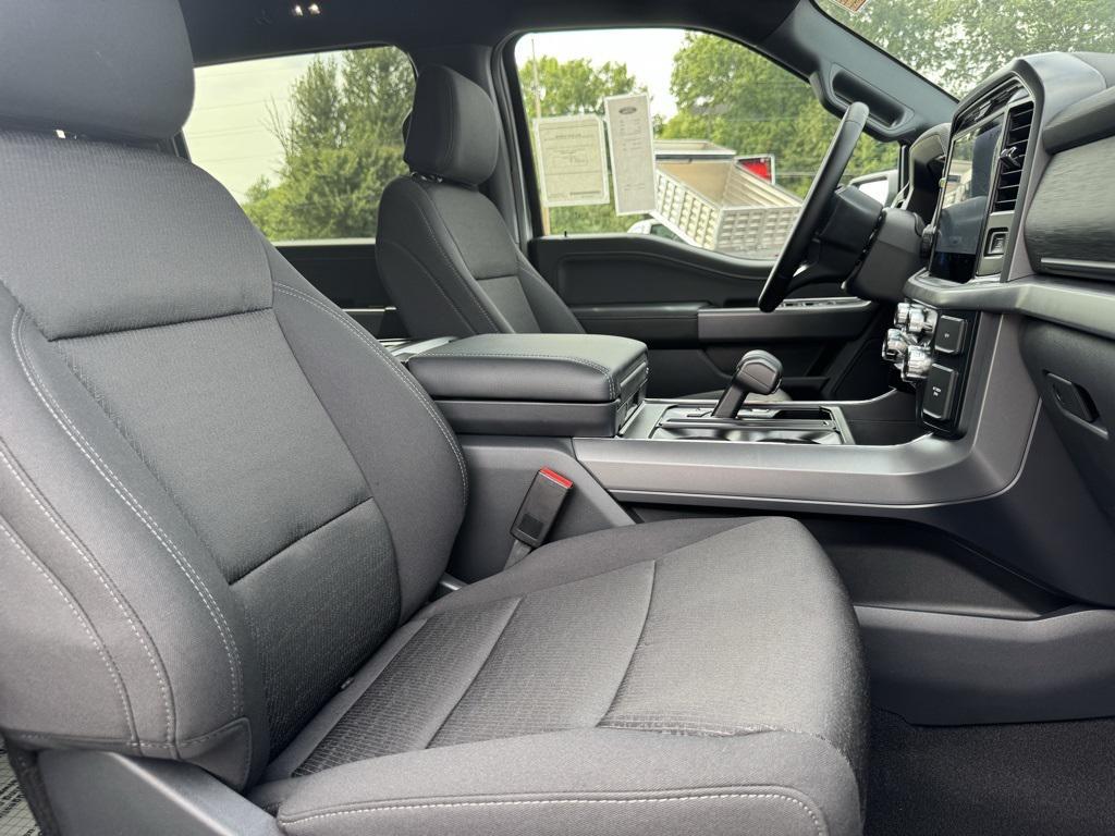 new 2025 Ford F-150 car, priced at $61,810