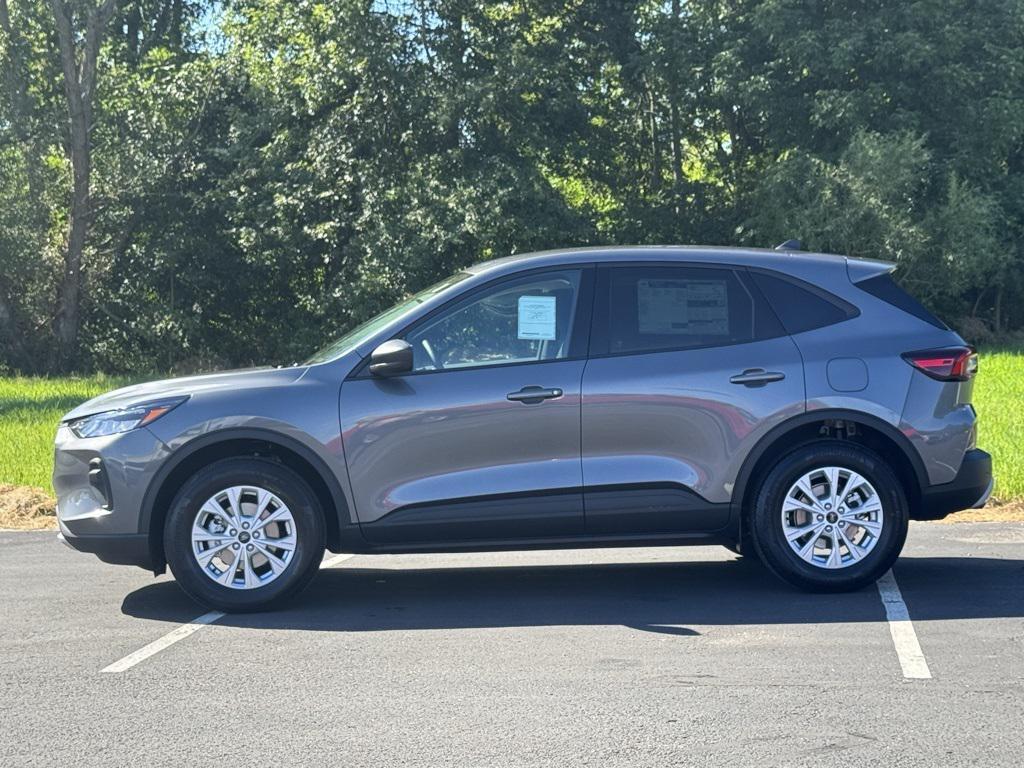 new 2025 Ford Escape car, priced at $31,900