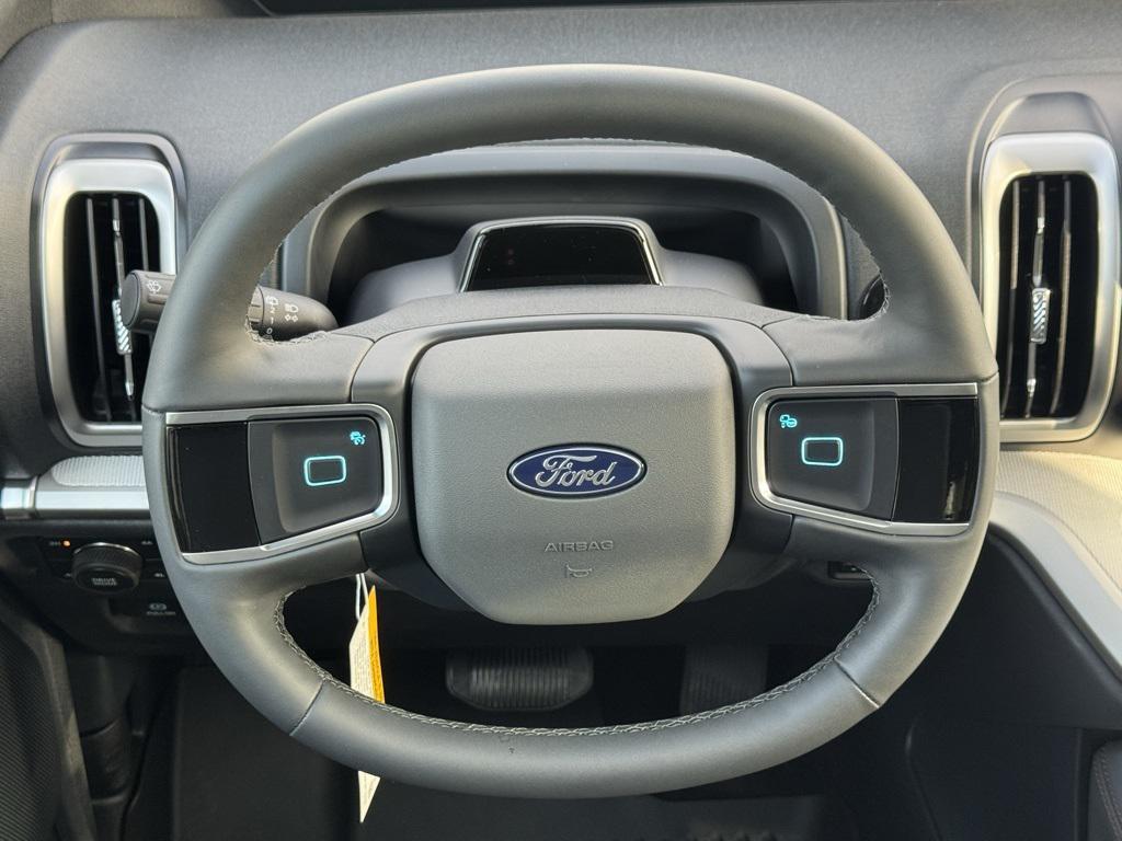 new 2025 Ford Expedition Max car, priced at $75,885