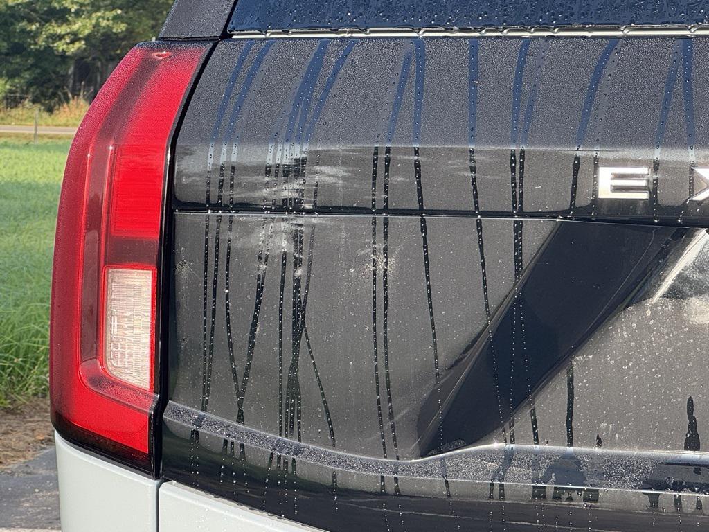 new 2025 Ford Expedition Max car, priced at $75,885
