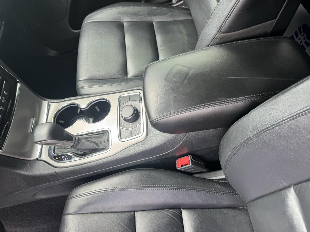 used 2019 Jeep Grand Cherokee car, priced at $16,779