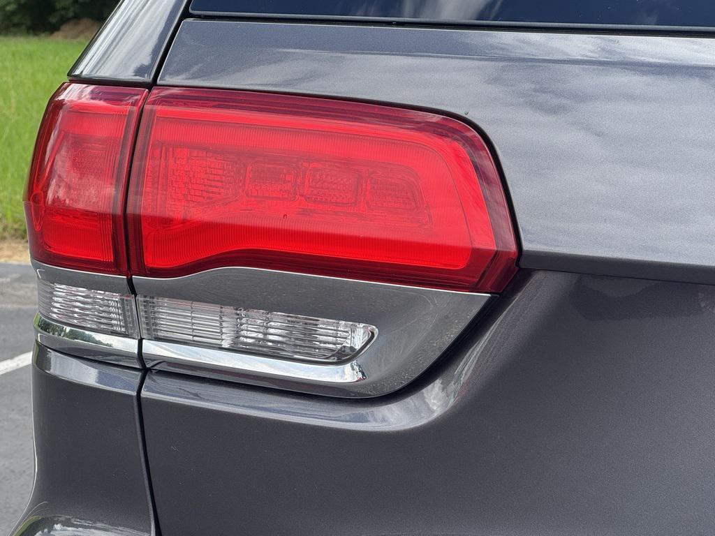 used 2019 Jeep Grand Cherokee car, priced at $16,779
