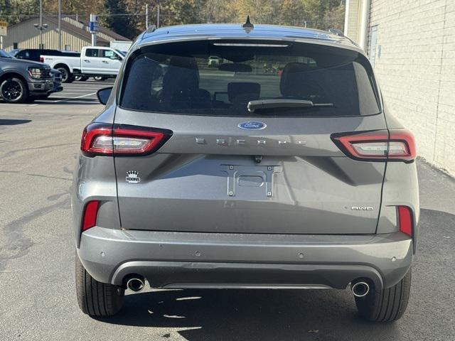 used 2024 Ford Escape car, priced at $26,992