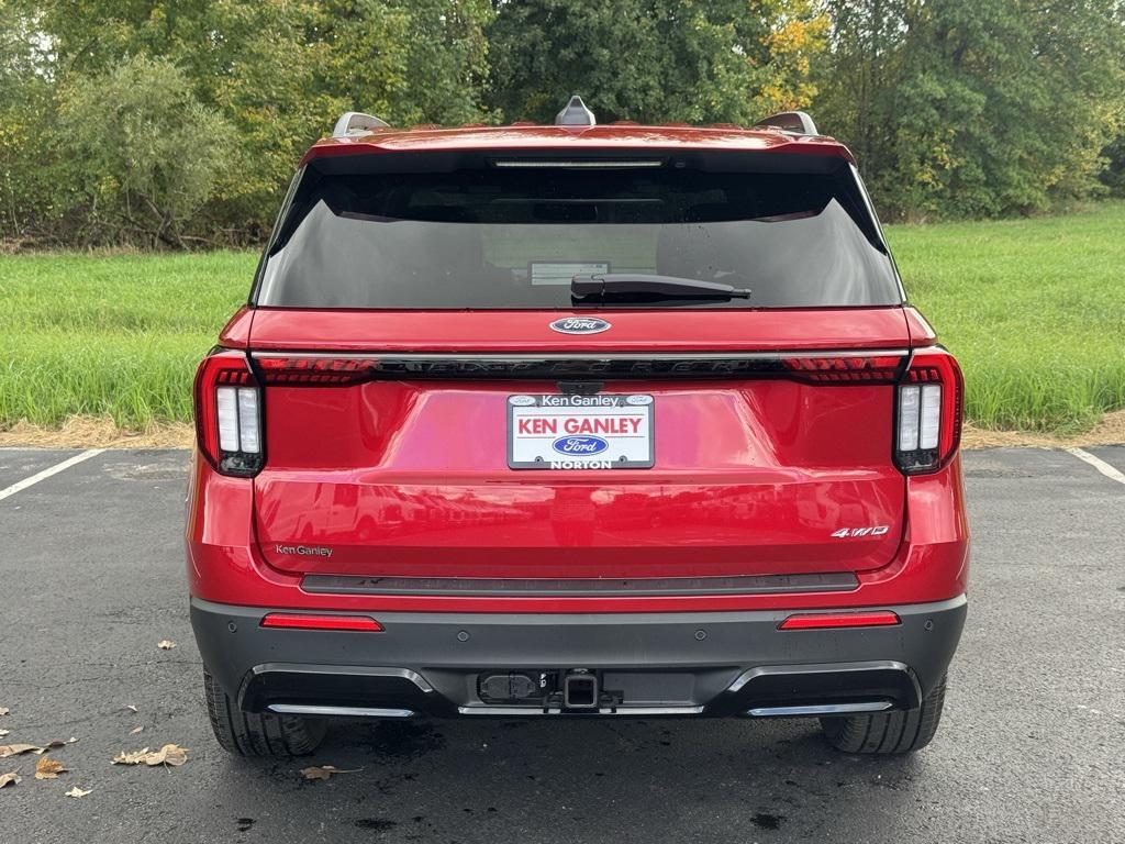 new 2025 Ford Explorer car, priced at $51,870